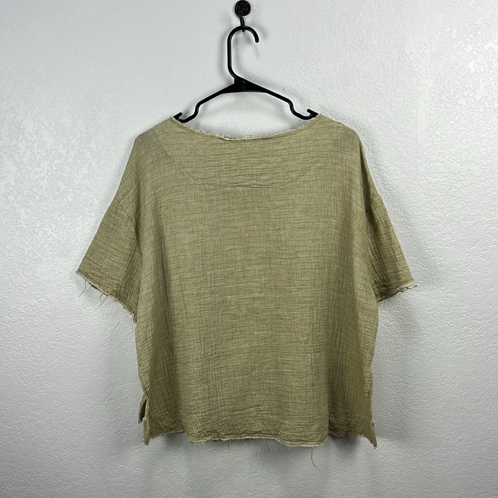Mustard‎ Seed Sage Green Short Sleeve Top Raw Edge Cotton Bohemian Sz S TC0761 - Picture 8 of 9